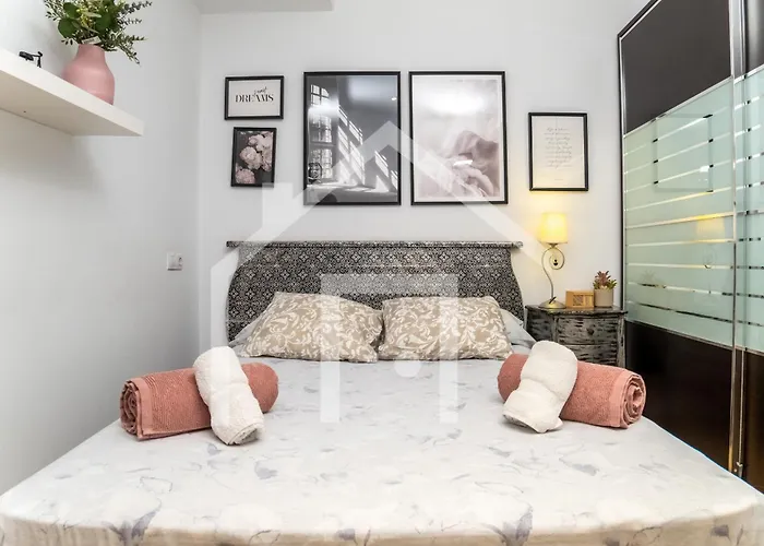 Apartment Loft Arco De Zapatos,casco Historico Oviédo